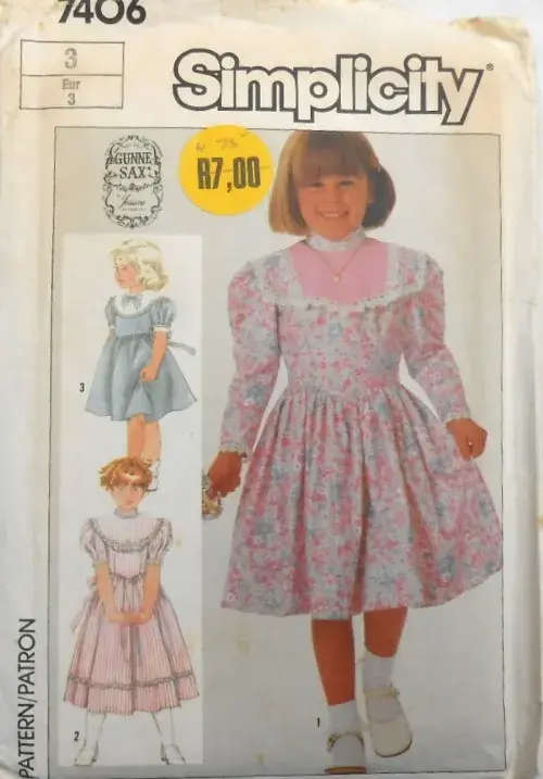 SIMPLICITY 7406 GIRLS DRESS SIZE 4 YEARS COMPLETE - SEWING PATTERN