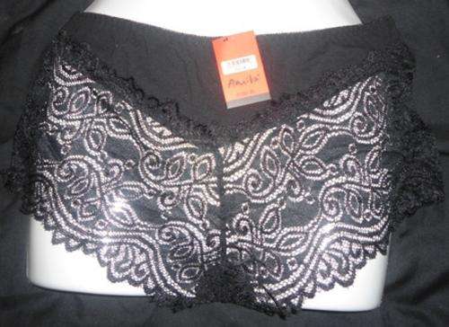 BEAUTIFUL BLACK LACEY BOYLEG  - XL