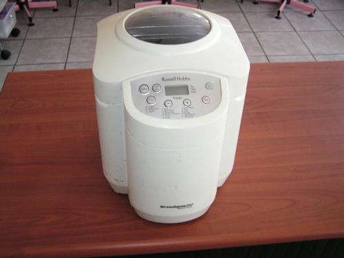 Russel Hobbs Bread Maker