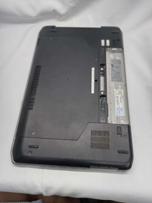 Dell Latitude E5520 Laptop Bottom Case Black 1a22j1700-600-g