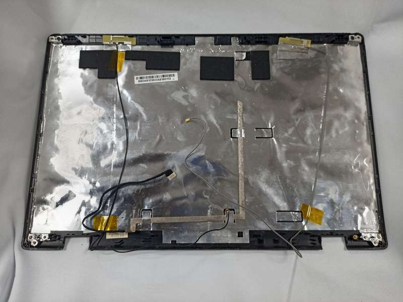 MSI A6200 MS1681 15.6` LCD BACK COVER E2P-682A812-SE0 682A812SE0 MD83