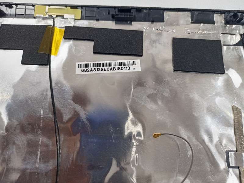 MSI A6200 MS1681 15.6` LCD BACK COVER E2P-682A812-SE0 682A812SE0 MD83