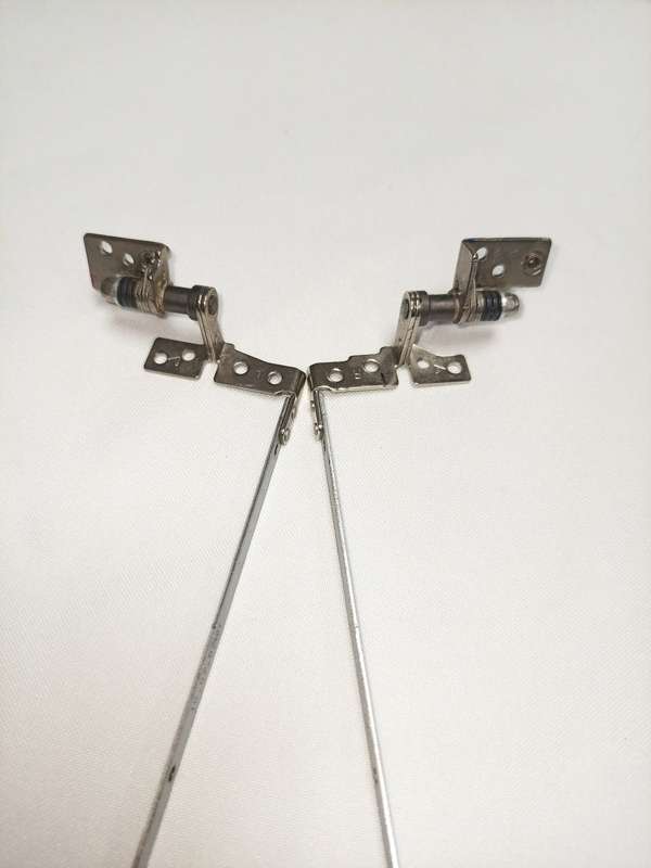 AM07W000200 AM07W000100 LENOVO HINGE KIT LARGE G550 (AB610-AC65)