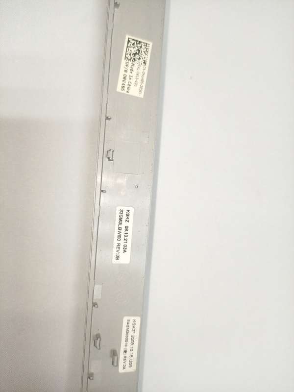 Dell Studio 1735 1737 LCD Front Bezel CN-0NU486-38561-8AL-0918-A00