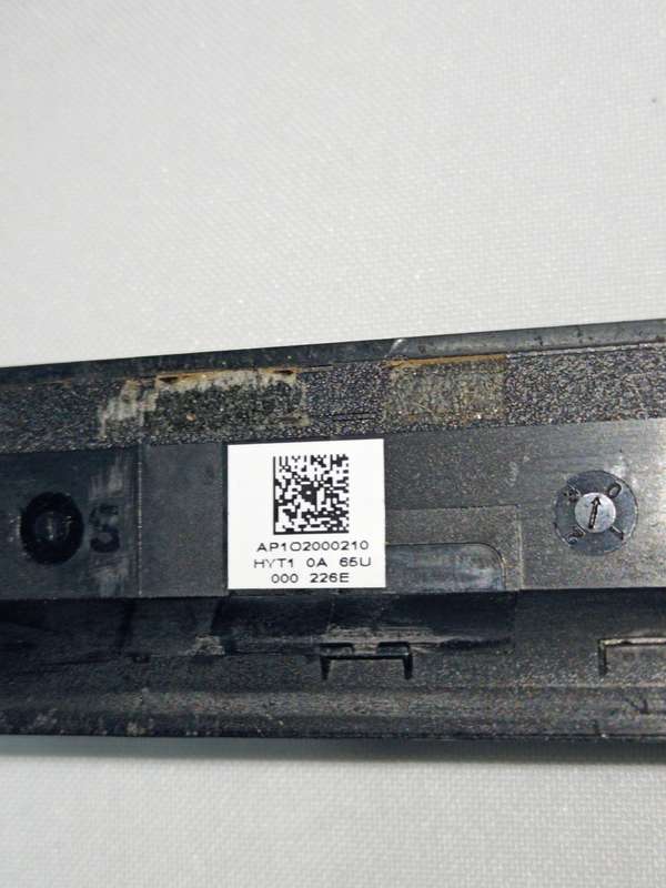 HP Pavilion 15-da009dx LCD Front Bezel - AP102000210