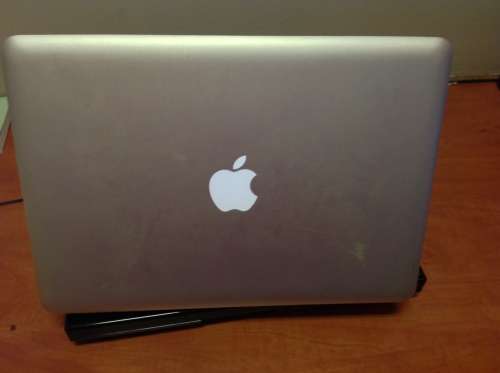 13" Apple MacBook Pro in Excellent cndition