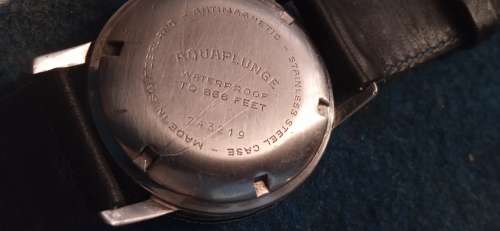 *STUNNING * VERY COLLECTABLE AUTOMATIC ROTARY AQUAPLUNGE 666Ft Devil Diver 1960s open to offers