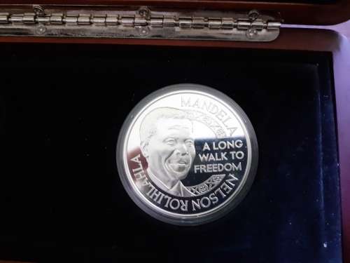 Mandela Red Ribbon Twinset 2012 1/2 ounce gold coin , 1 ounce silver coin. Norway Mint only 2500.