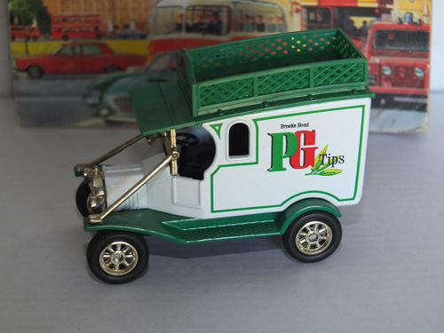 PG TIPS - OXFORD DIECAST MODEL 038TG -1912 MODEL T FORD.