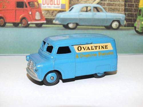 DINKY TOYS 481 BEDFORD 10cwt VAN - OVALTINE MECCANO LTD.