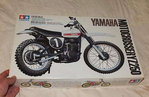 ***RARE large 1/6 *** Tamiya Yamaha Motocrosser YZ250 "Model is in S.A Ready to post".