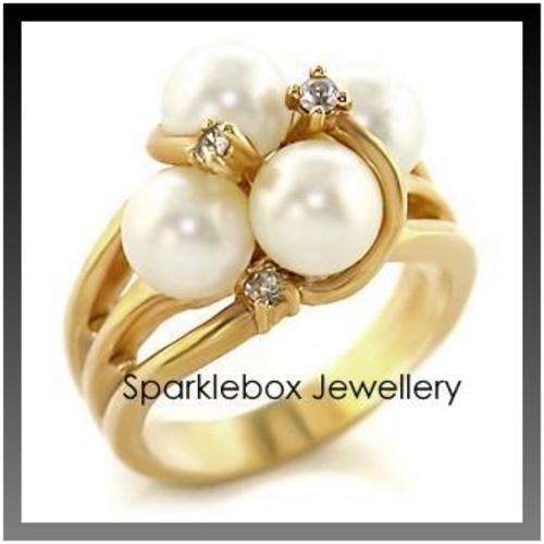 ~WHITE SYNTHETIC PEARL BAND RING SIZE 6***~
