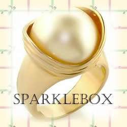 ***VINTAGE STYLE SYNTHETIC WHITE PEARL BAND RING*** SIZE 7