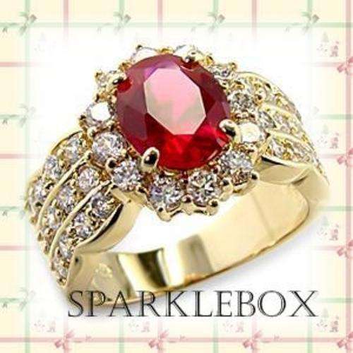 ***GORGEOUS PRINCESS CUT RUBY RED CZ BAND RING*** SIZE 6