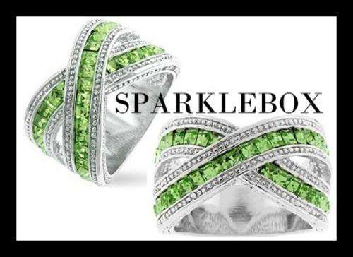 ***R75 STARTING PRICE***Glamorus 5.70CT Green Peridot Sapphire CZ Band Ring***SIZE 6