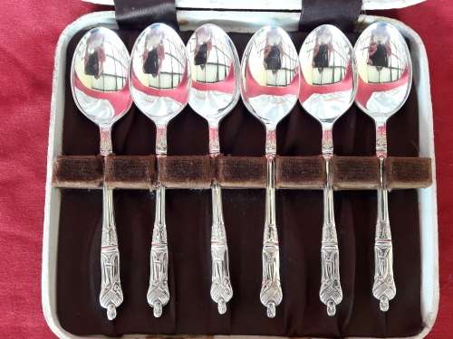 A set of Apostle spoons