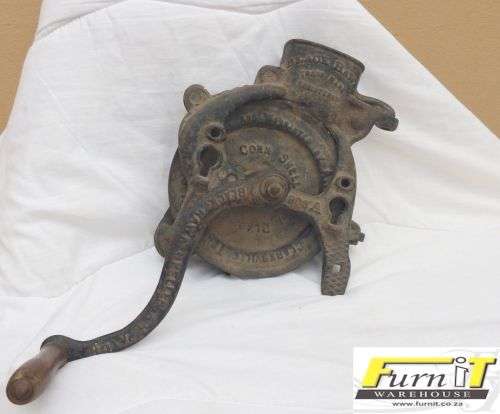Antique 1903A Black Hawk Corn Cob Sheller