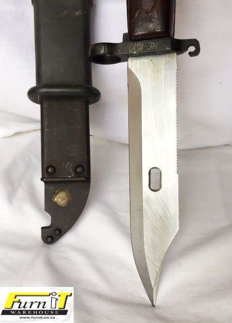 Vintage Bajonet - Romanian AKM Type 1 - AK 47 - RARE - Highly Collectable