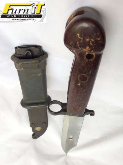 Vintage Bajonet - Romanian AKM Type 1 - AK 47 - RARE - Highly Collectable