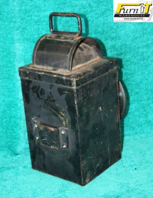 Vintage Railway Signal Lantern (big)