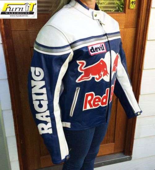 Red Bull Racing Leather Bike Jacket (Size Medium) - Excellent condition