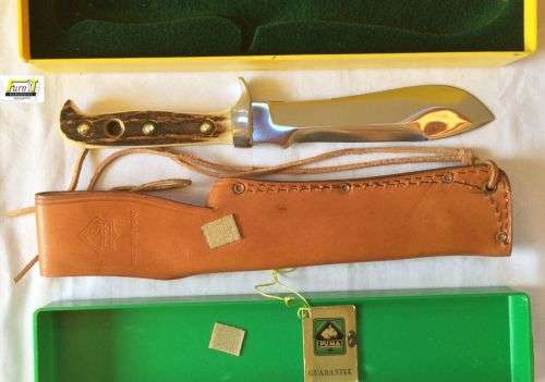 VINTAGE PUMA WHITE HUNTER #6377 KNIFE With Leather Sheath & Box - RARE - 1970's - Highly Collectable