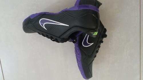 Brand New Nike " Air Compel "