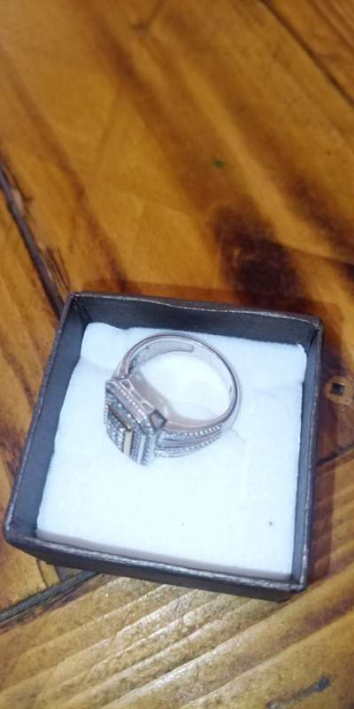 9Ct Yellow Gold and Sterling Silver Natural Diamond Ring!