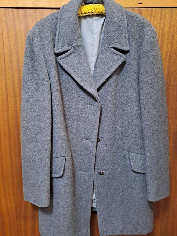 Riastar Tailored Grey Coat - Like New