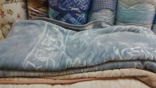 (FREE DELIVERY)Two ply mink blanket queen size for winter autumn (Light blue and cream blend, brown)