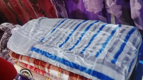 (FREE DELIVERY)Two ply mink blanket queen size for winter autumn (Light blue and cream blend, brown)