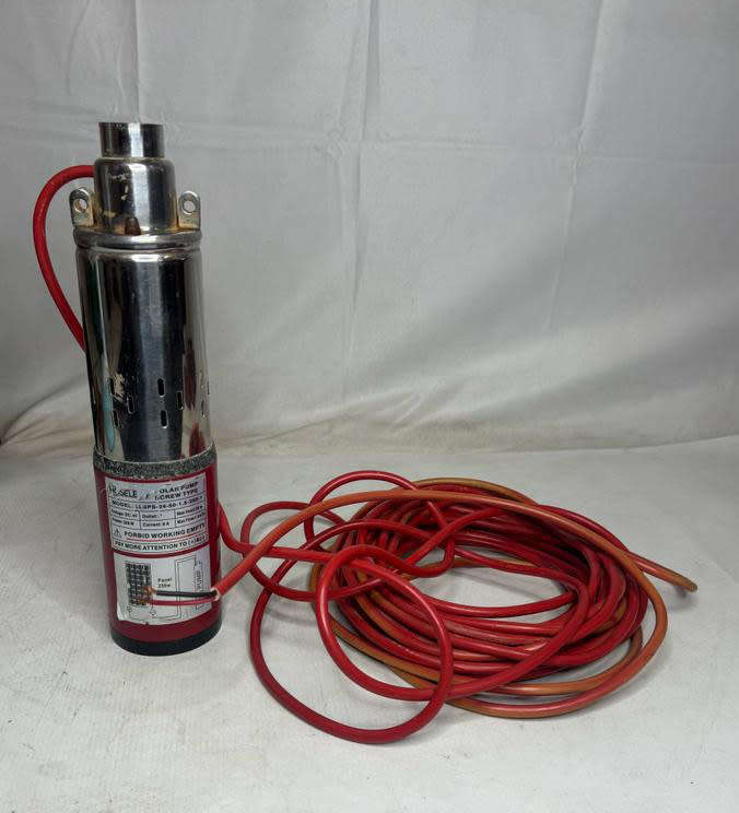 24V  Direct Solar Submersible Water Pump - Connect directly to sun pannels - Secondhand