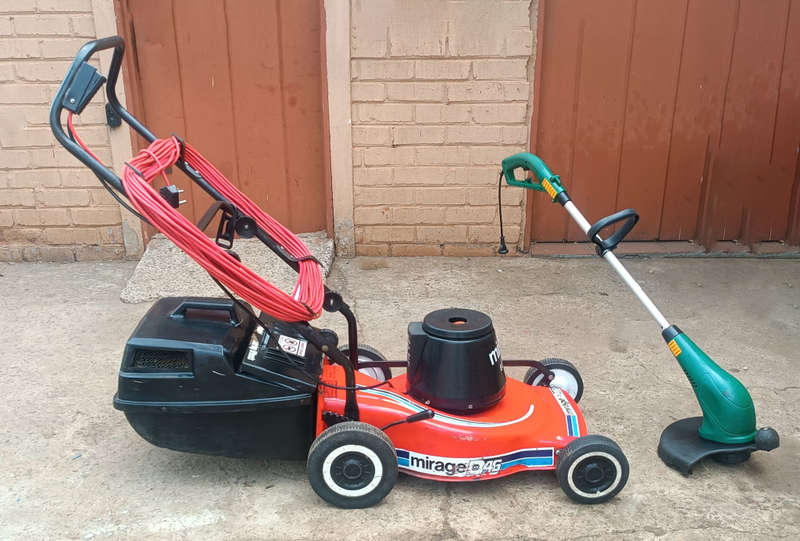 Refurbished Heavy duty electric lawnmovwer and electric trimmer combo