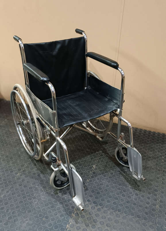 Standard Wheelchair Secondhand