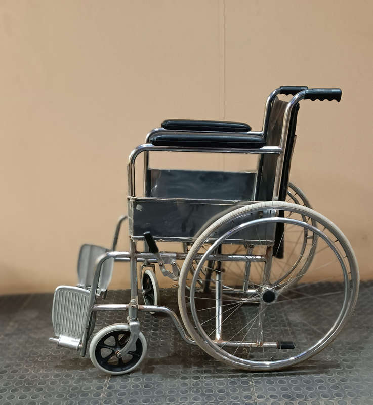 Standard Wheelchair Secondhand