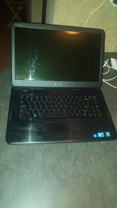 Dell Inspiron N5040 (i3 m380 2.53ghz)