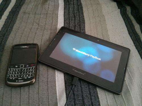 Blackberry bold 9700 + BB playbook (16Gb) + Free sim(with 500Mb data*6months)