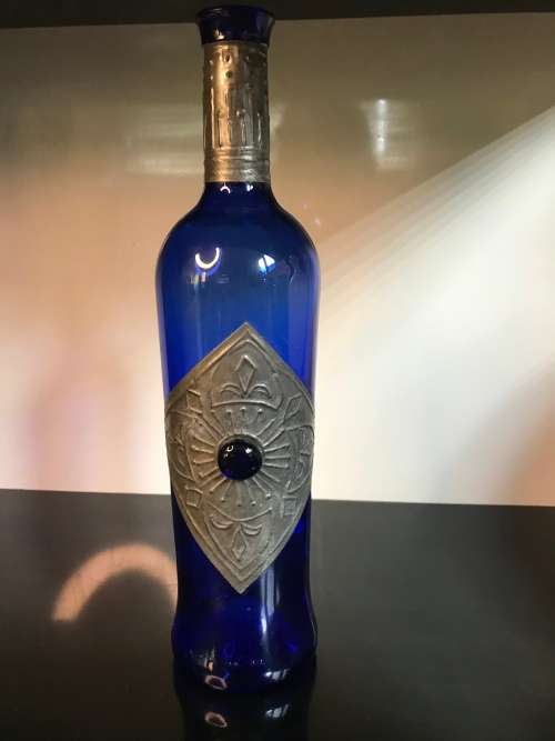 Sliver metal bottle