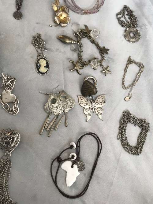 Mix jewellery***