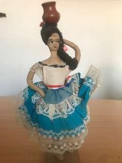 TEN VINTAGE INTERNATIONAL DOLLS FOR YOUR COLLECTION 1 BID FOR ALL. See pictures
