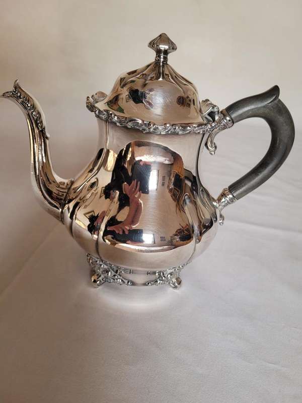 1847 ROGERS BROS MANUFACTURED, NUMBERED 037 and .42, SILVER ON COPPER TEA KETTLE