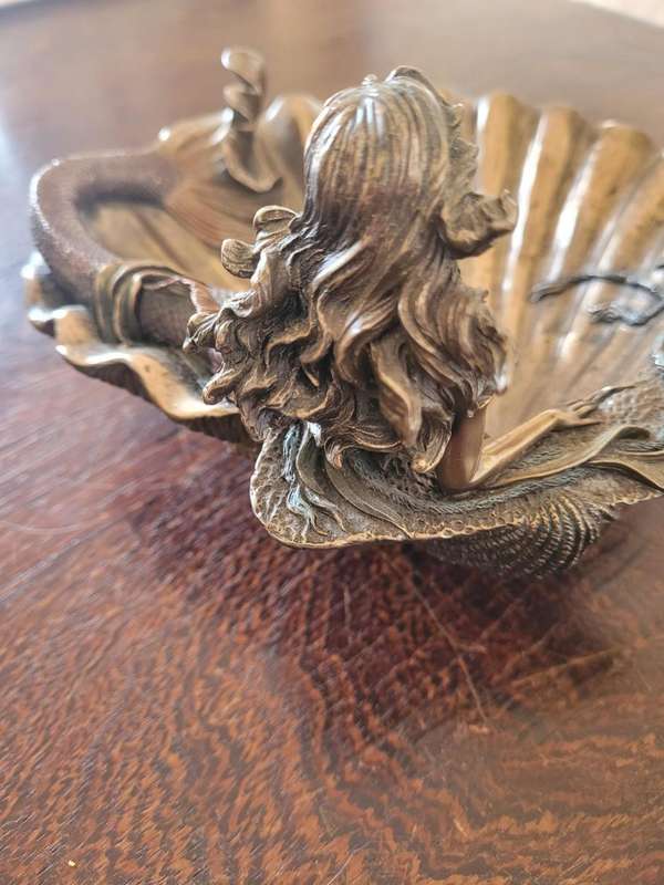 TOP COLLECTION MERMAID SHELL JEWELLERY TRAY-MYTHICAL DISH-VERY COLLECTABLE