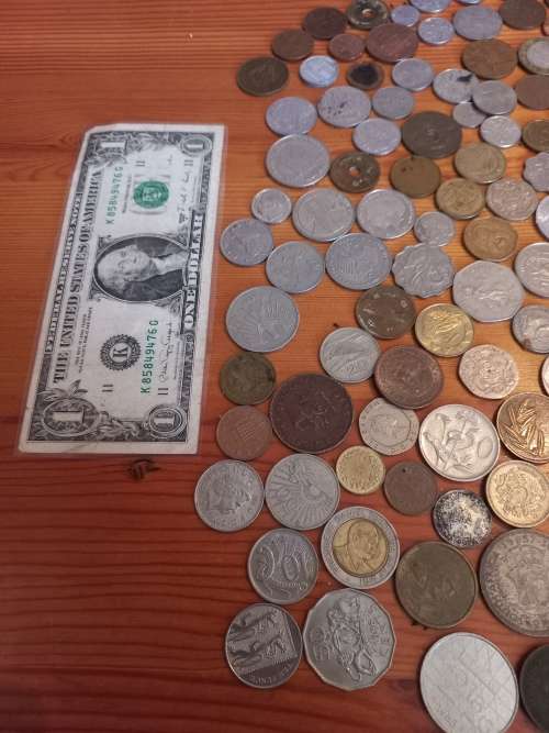 Coin collection of 119 unchecked pieces