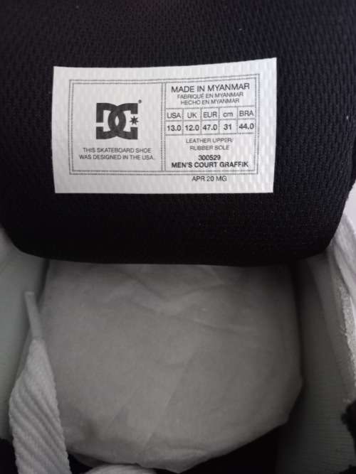 New original DCShoes Court Graffik shoes, size UK12