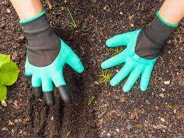 GARDEN GENIE GLOVE WITH CLAWS