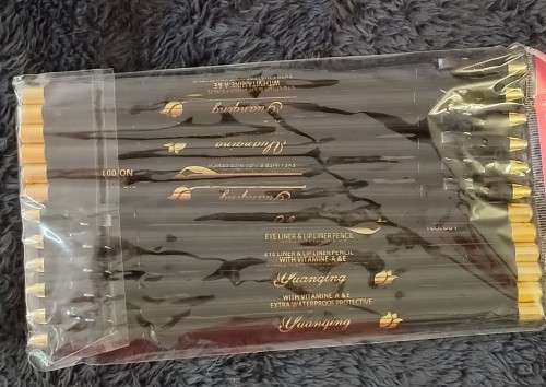 ALL FOR ONE BID - 5 X Eye Pencils