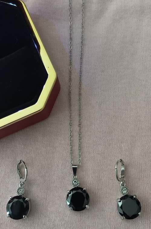 Onyx CZ Dangling Earrings and Necklace Set