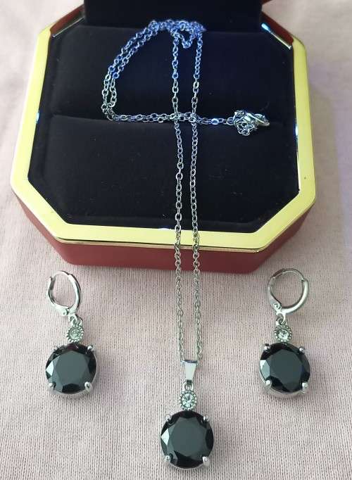 Onyx CZ Dangling Earrings and Necklace Set