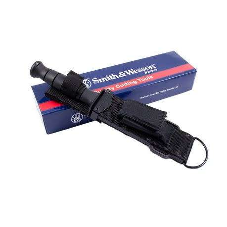 Large Smith & Wesson Search and Rescue Knife