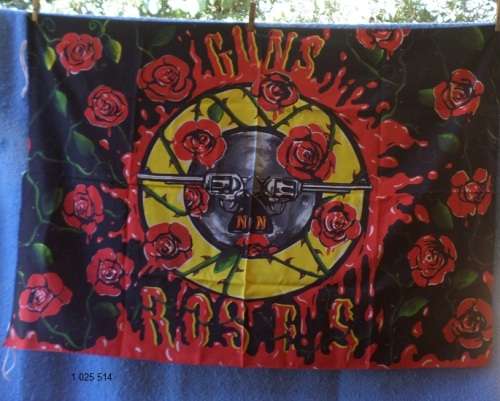 Poster /flag   Guns and Roses